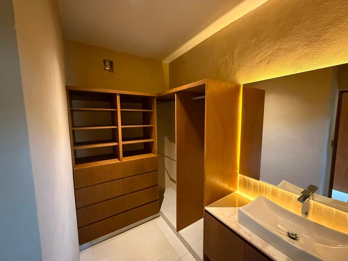 House in San Ignacio, Progreso, photo 10 of 11