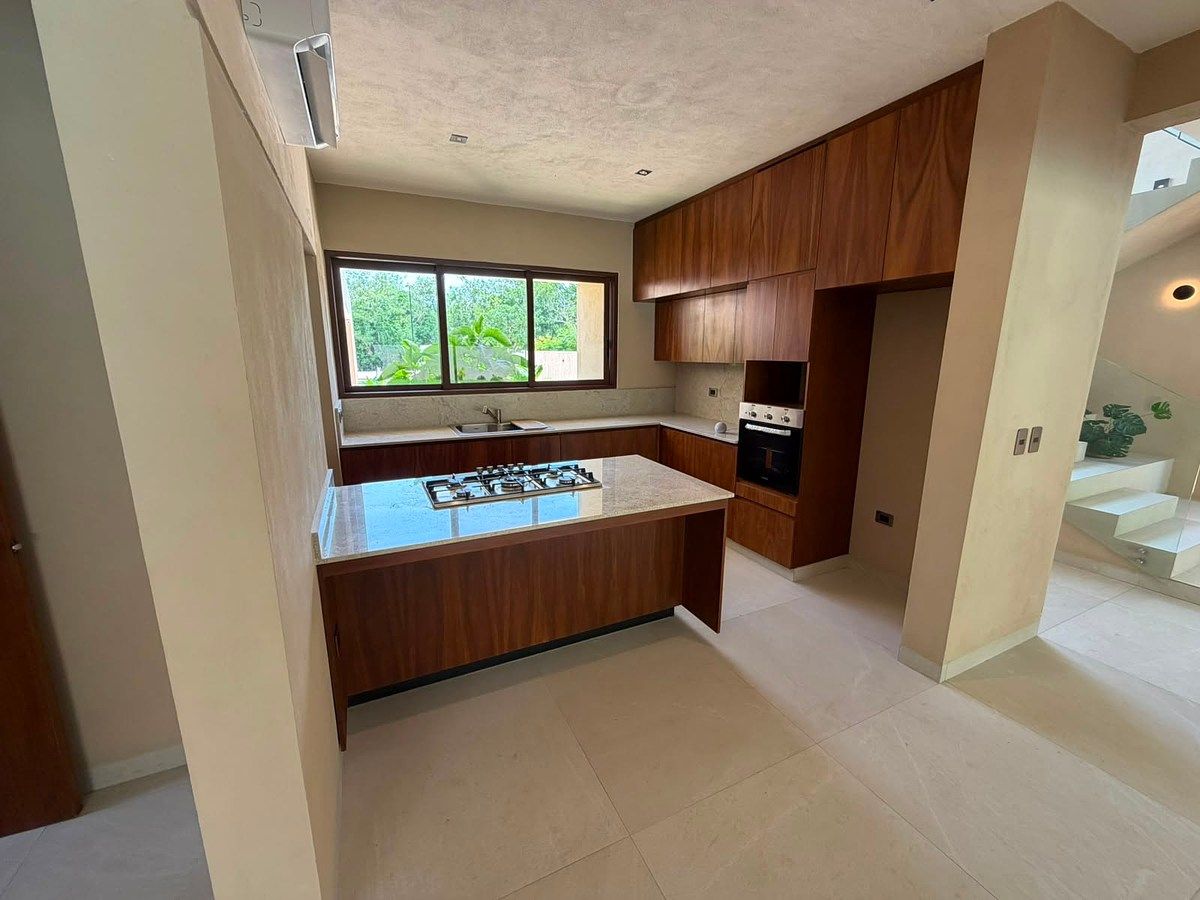 House in San Ignacio, Progreso, photo 6 of 11