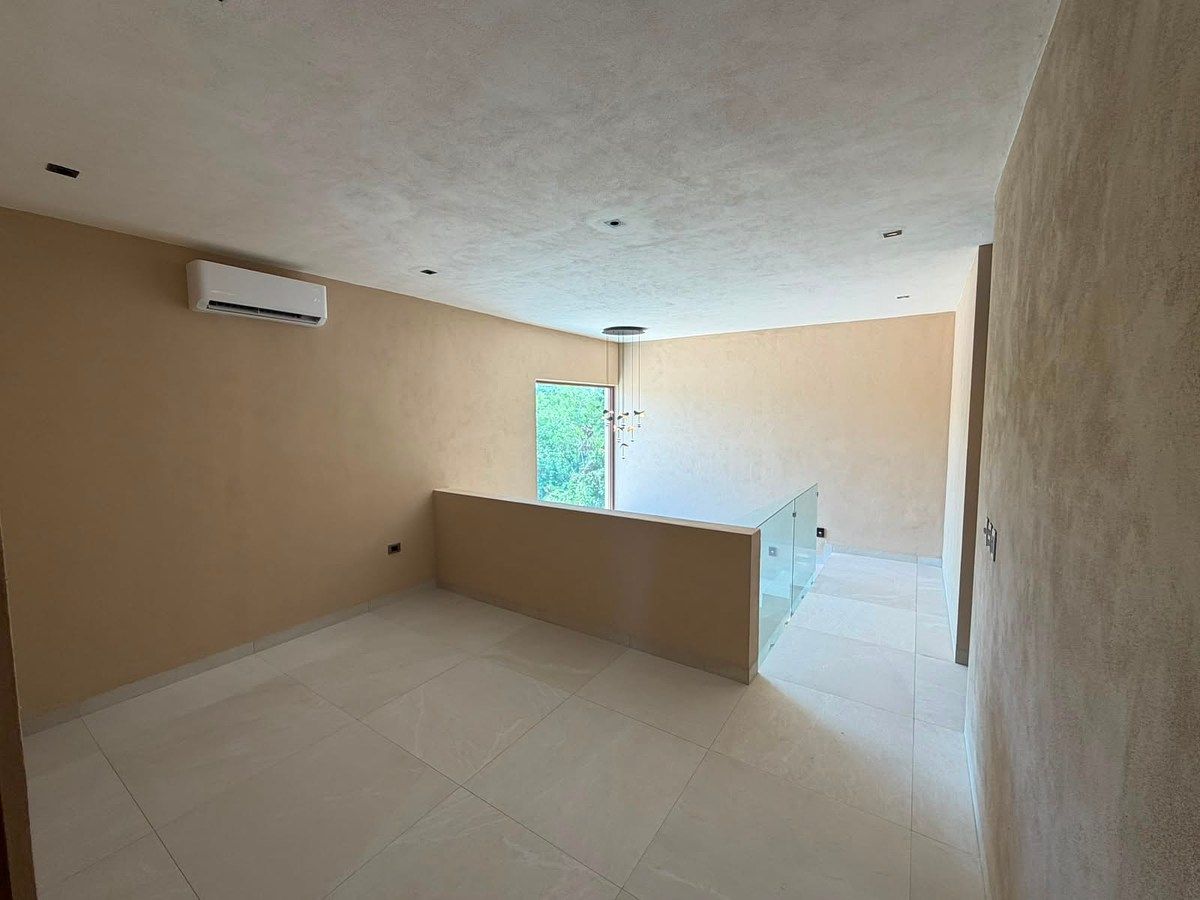 House in San Ignacio, Progreso, photo 8 of 11