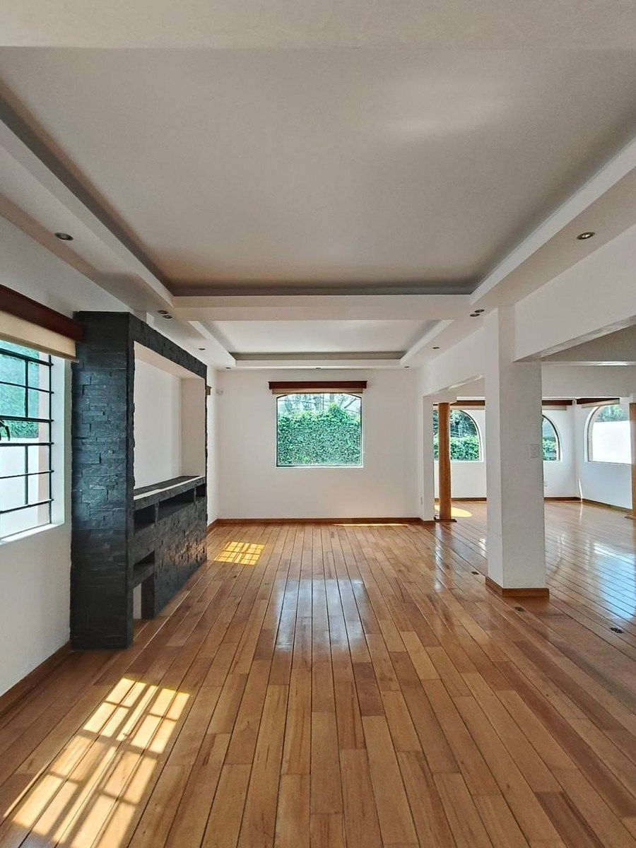 VENDA | USO DE SOLO RESIDENCIAL, ESCRITÓRIOS, CASA DE ARTE, VENDA DE ARTESANATOS E
, foto 1 de 44