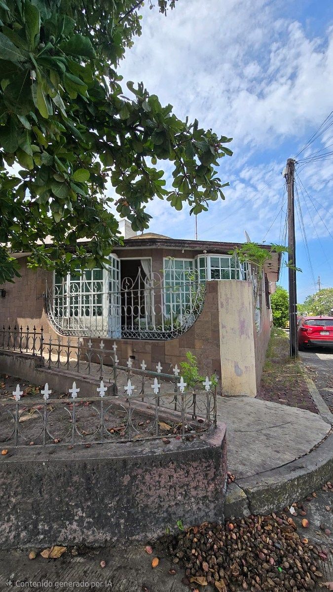 Casa à venda na esquina no Centro de Cardel, foto 1 de 16