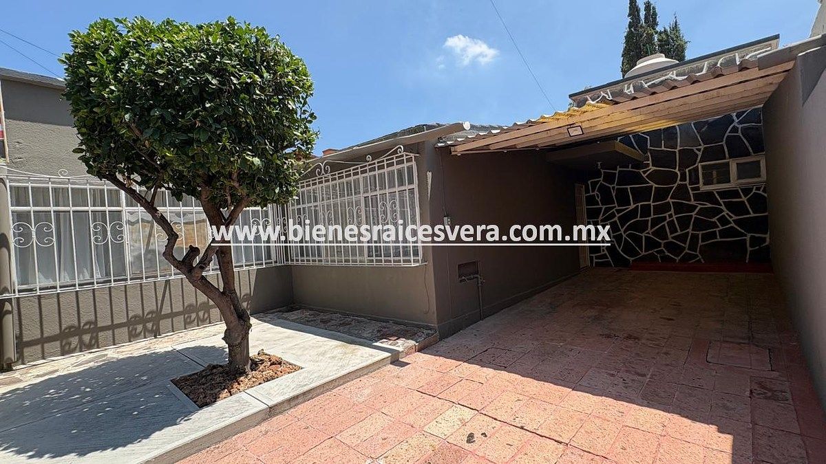 Casa em Los Sabinos, Tequisquiapan, foto 2 de 41