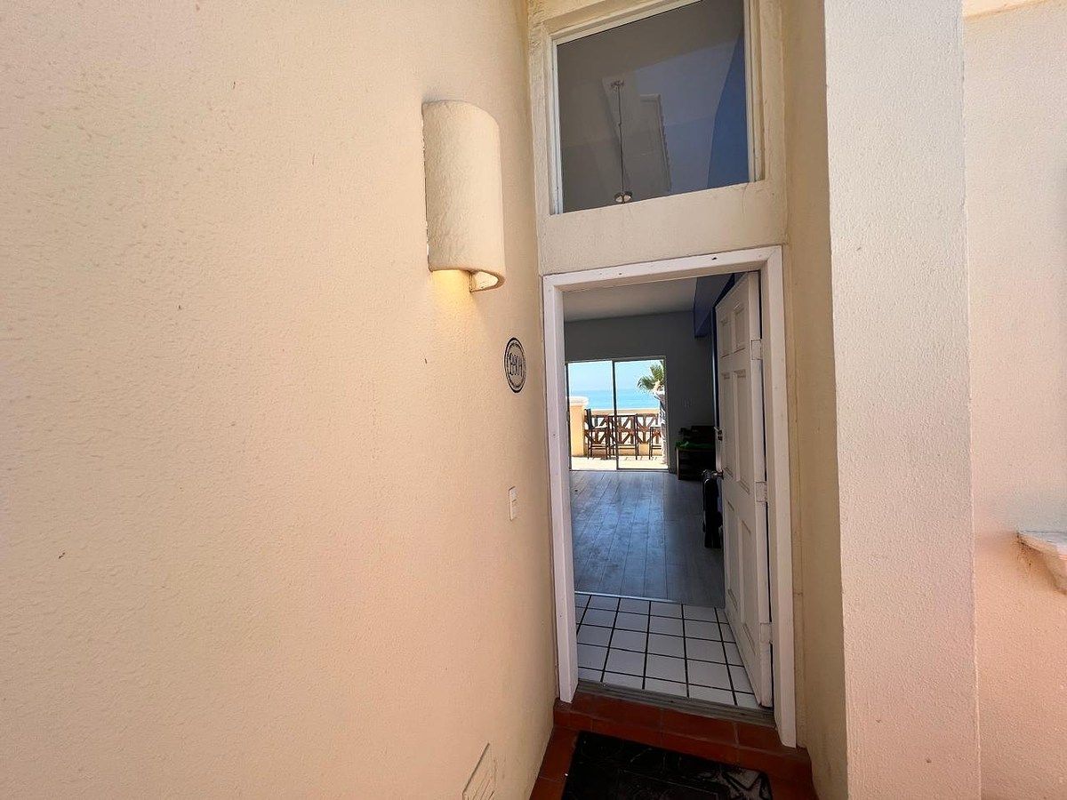 Casa em condomínio fechado em Playa Blanca, Tijuana, foto 2 de 30