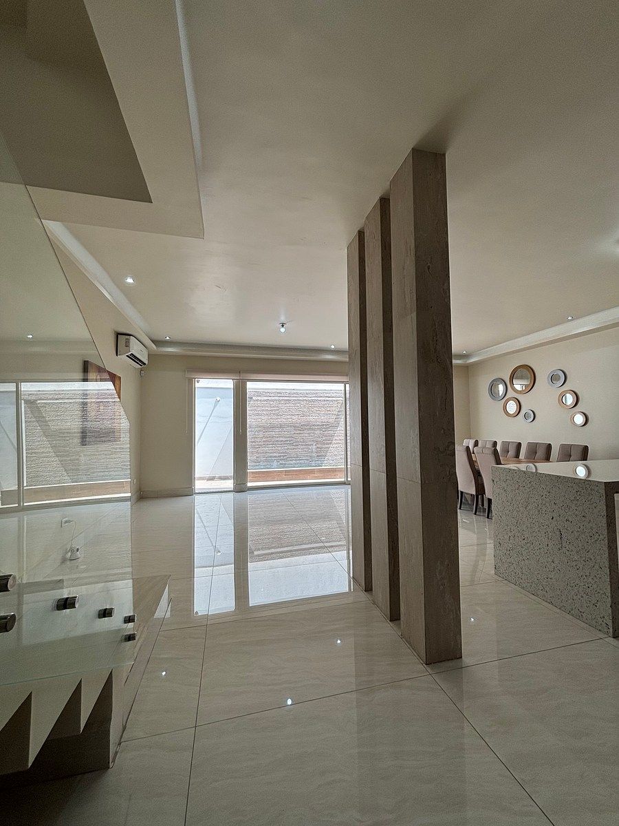 House in Cumbres Elite 6 Sector, Monterrey, photo 3 of 38