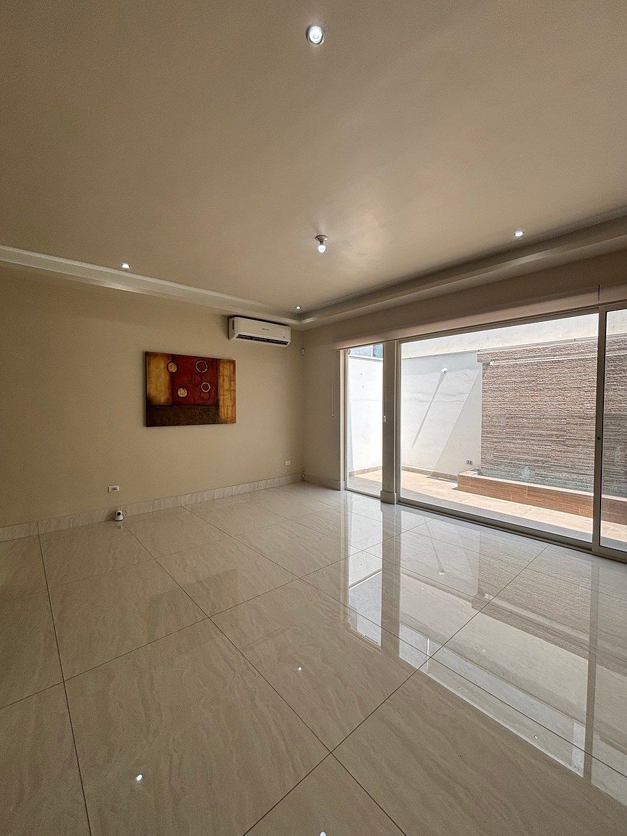 House in Cumbres Elite 6 Sector, Monterrey, photo 10 of 38