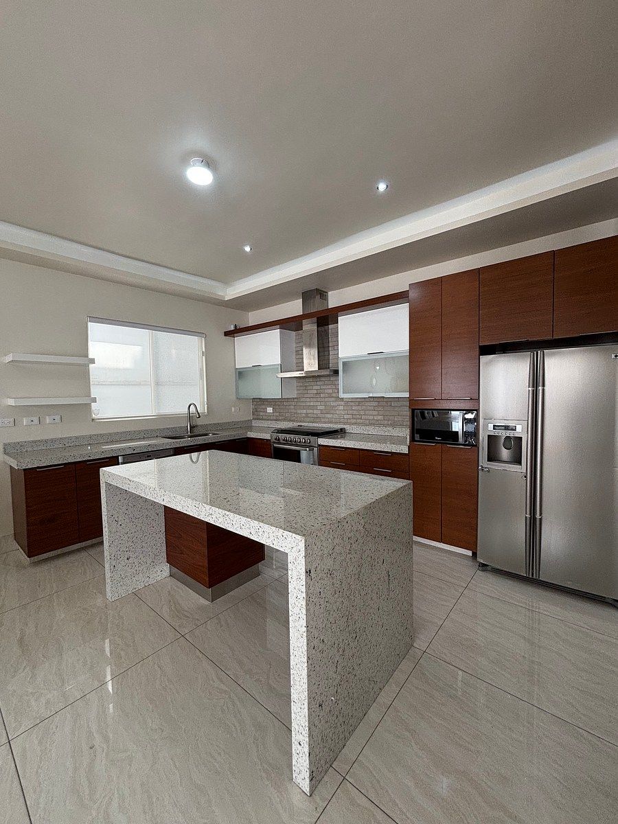 House in Cumbres Elite 6 Sector, Monterrey, photo 9 of 38