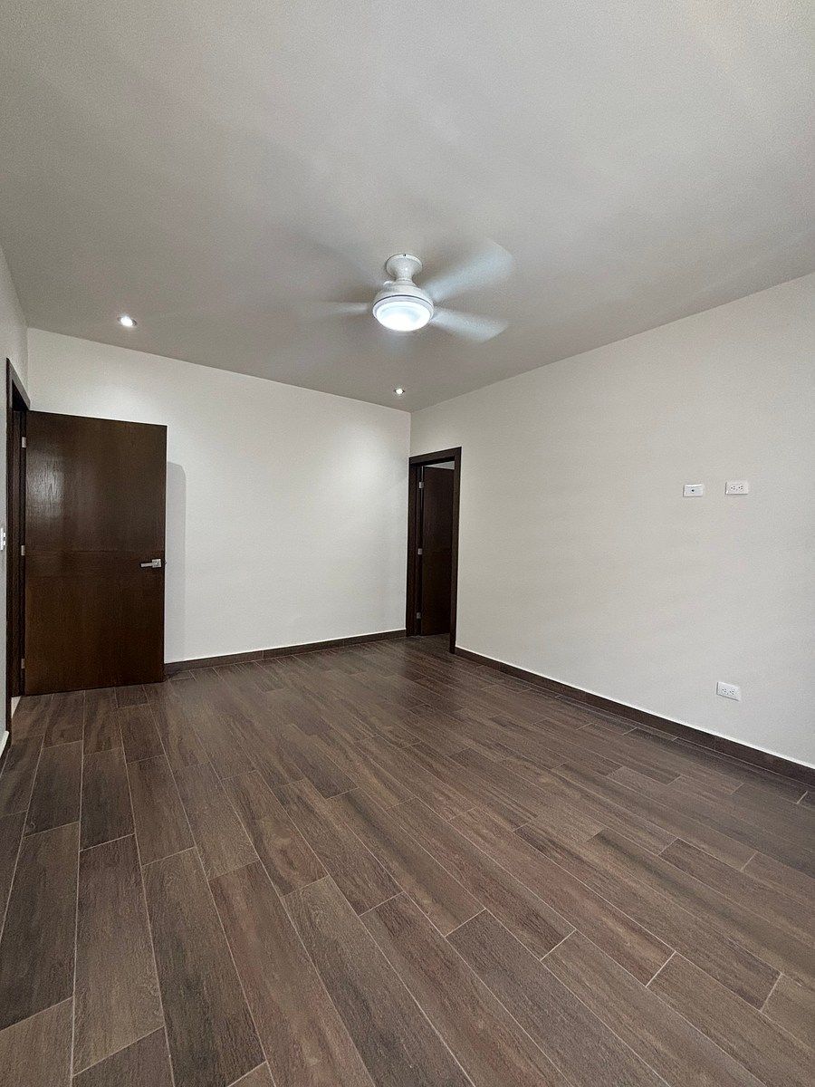 House in Cumbres Elite 6 Sector, Monterrey, photo 37 of 38