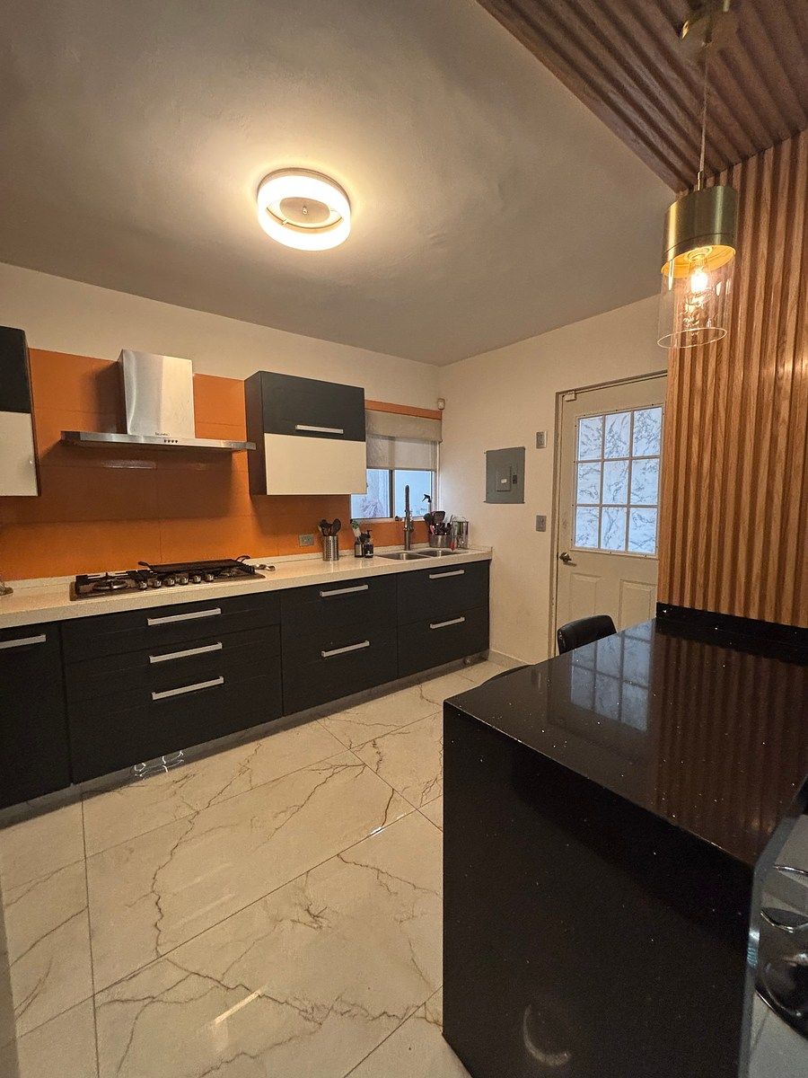 Casa en Cerradas de Cumbres, Monterrey, foto 13 de 25