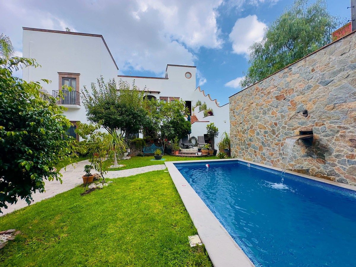 Beautiful Brand New 1 bed 1 Bath Apartment For Rent in Centro, photo 1 of 8