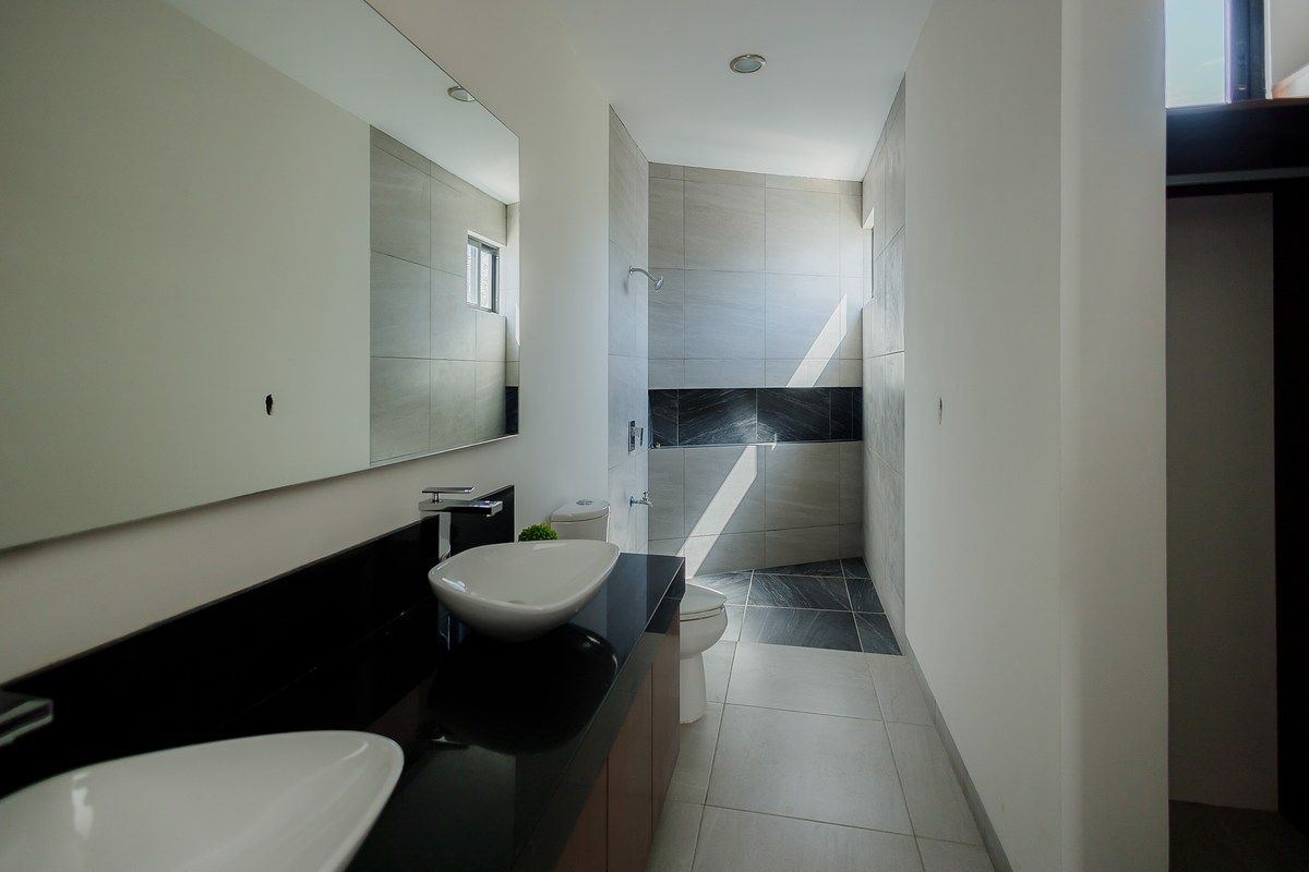 Baño Recámara Principal, foto 13 de 29