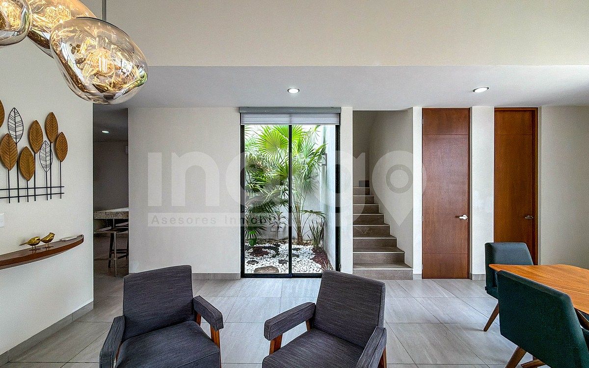 Sala con Jardín Interior, foto 10 de 46