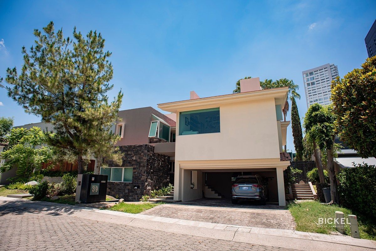 Casa à Venda com Piscina em San Bernardo, San Bernardo, Zapopan, foto 1 de 45