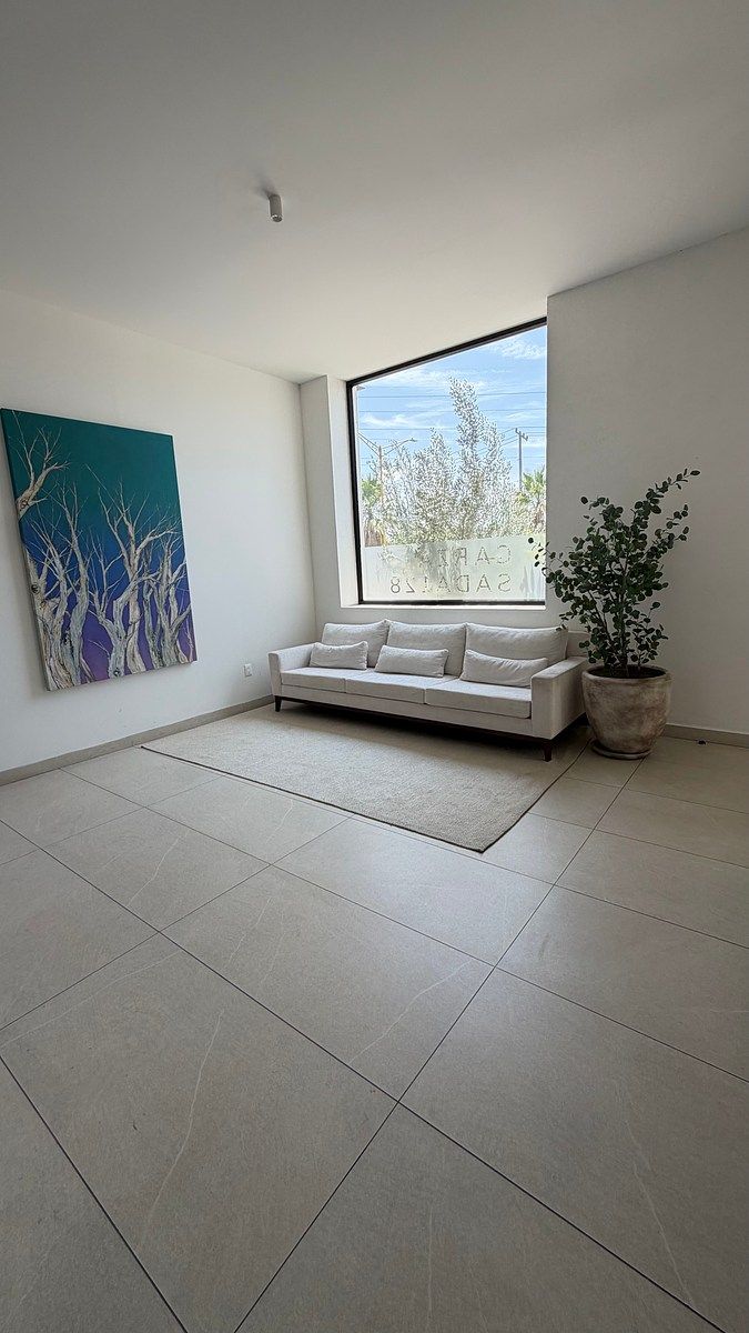 Garza Sada 128 Apartment Tower, photo 1 of 25