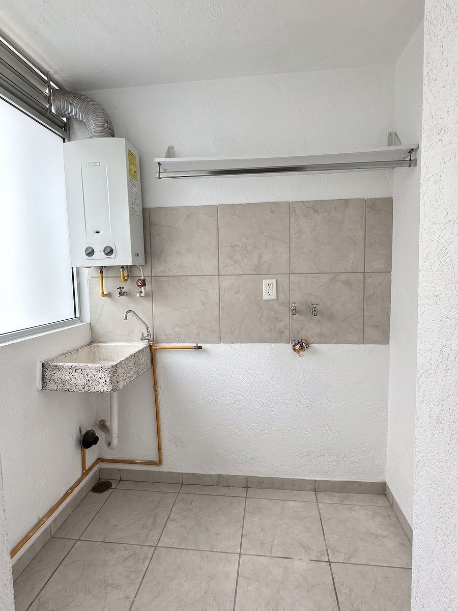 cuarto de lavado, foto 14 de 17
