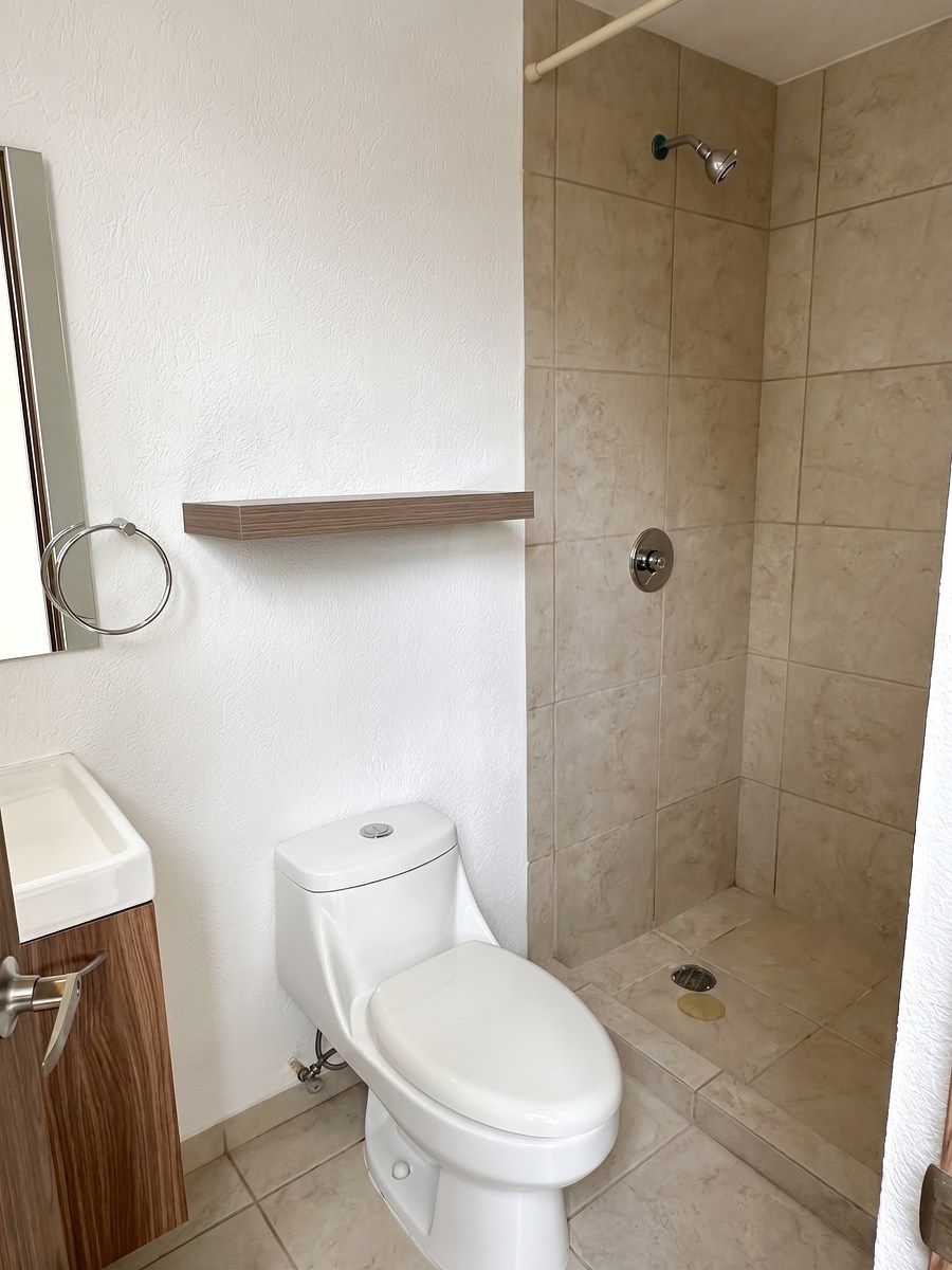 Baño visitas, foto 12 de 17