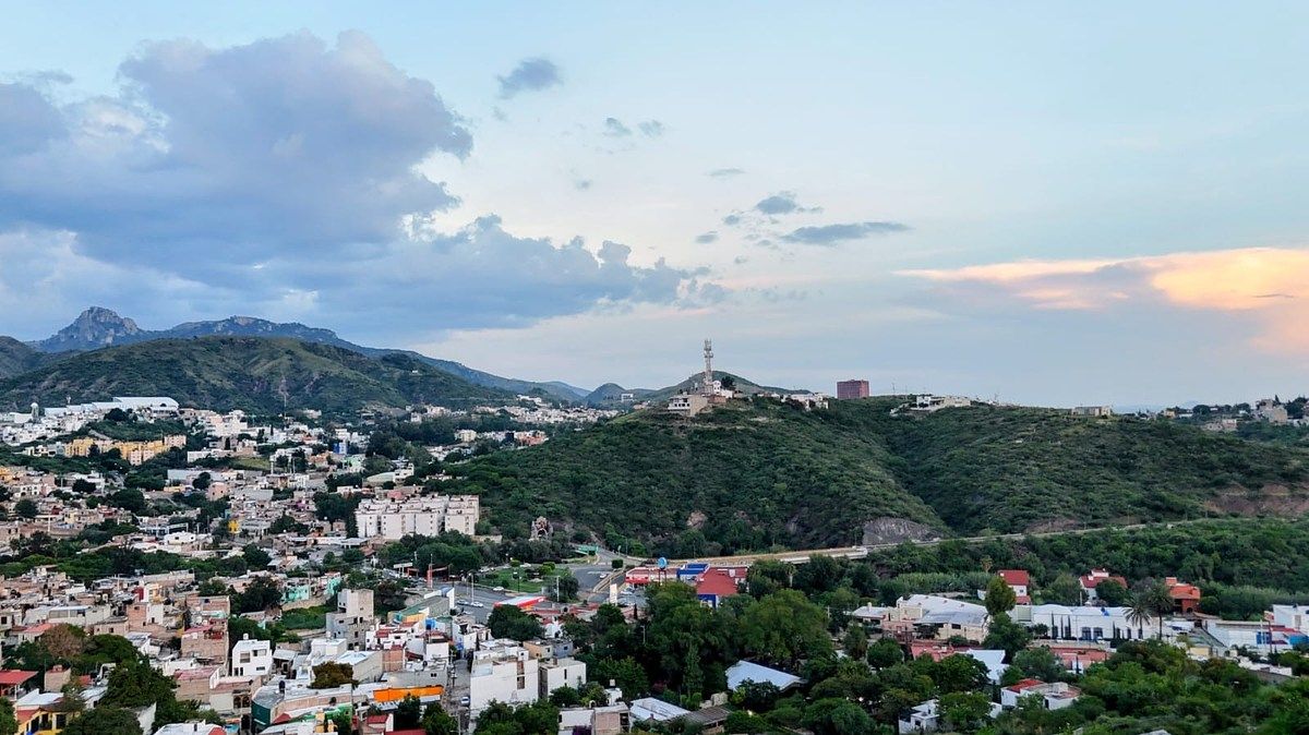 Lot in Lomas de Marfil I, Guanajuato, photo 5 of 6
