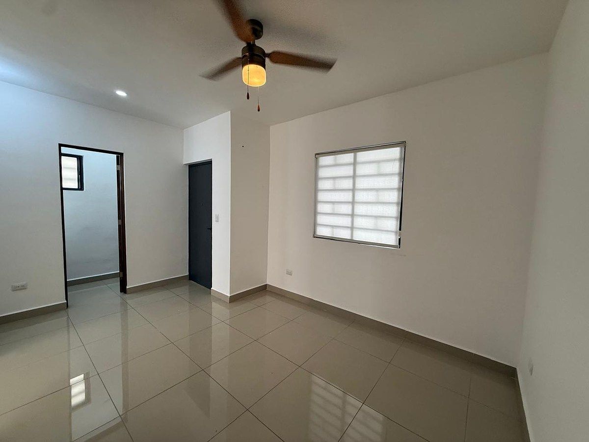 House in Gated Community in Arbórea Sector Linneo, García, photo 6 of 26