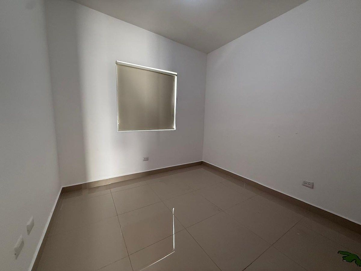 House in Gated Community in Arbórea Sector Linneo, García, photo 14 of 26