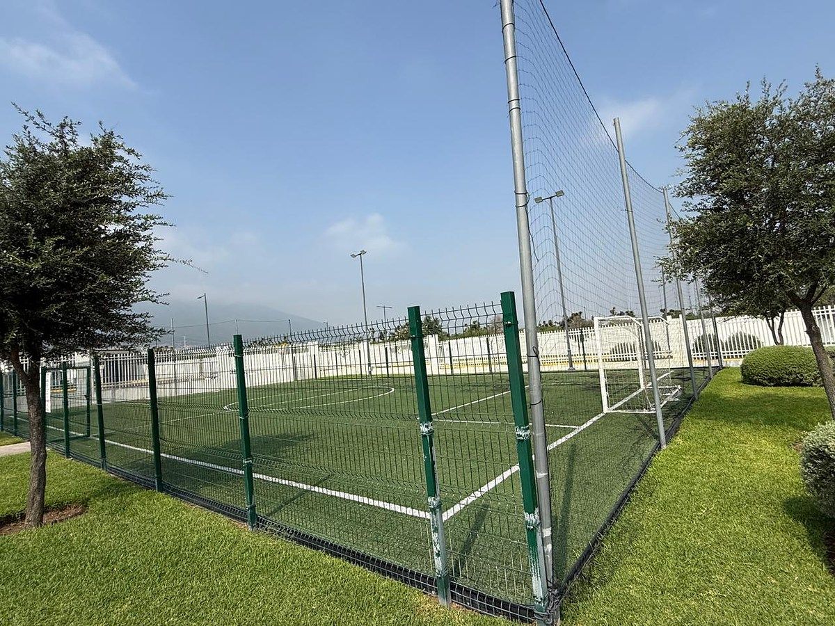 House in Gated Community in Arbórea Sector Linneo, García, photo 24 of 26