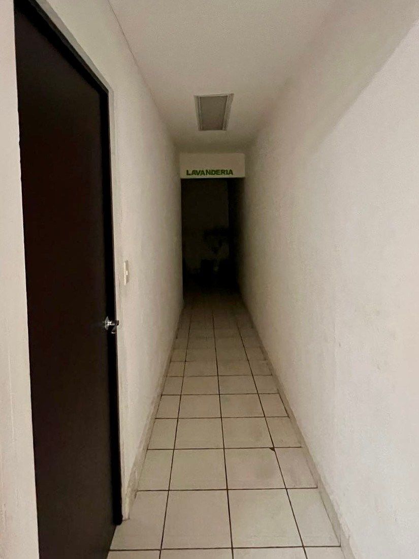 Local comercial en Jardín de las Torres, Monterrey, foto 16 de 37