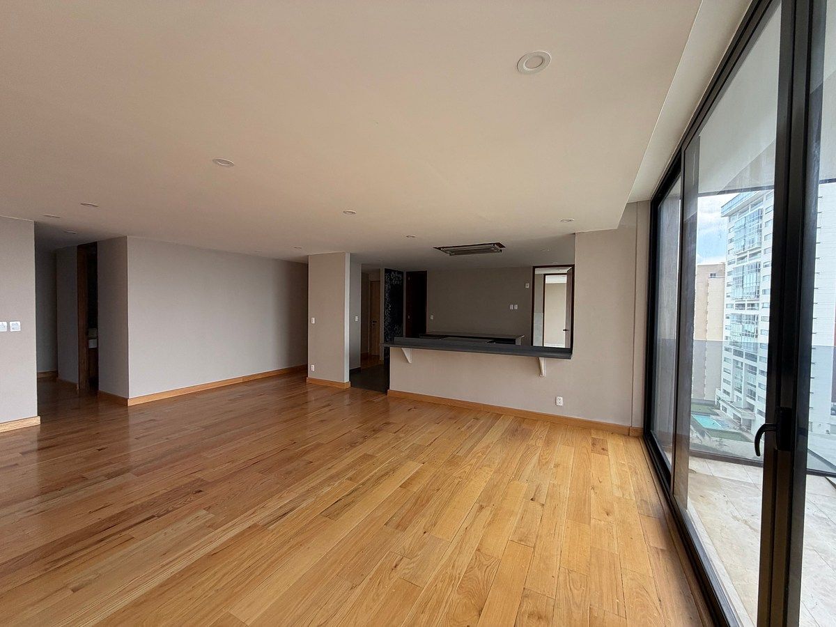 Apartment in Bosque Real, Huixquilucan, photo 2 of 41