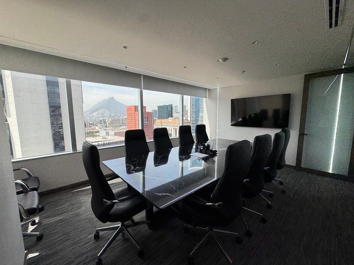 Sala Comercial em Del Valle Oriente, San Pedro Garza García, foto 6 de 15