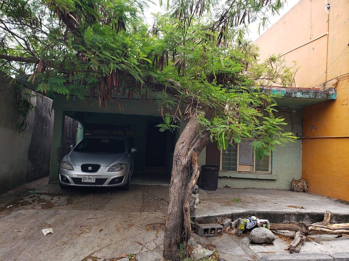 Casa à Venda para Reformar ou Demolir, Buenos Aires Mty, foto 1 de 16