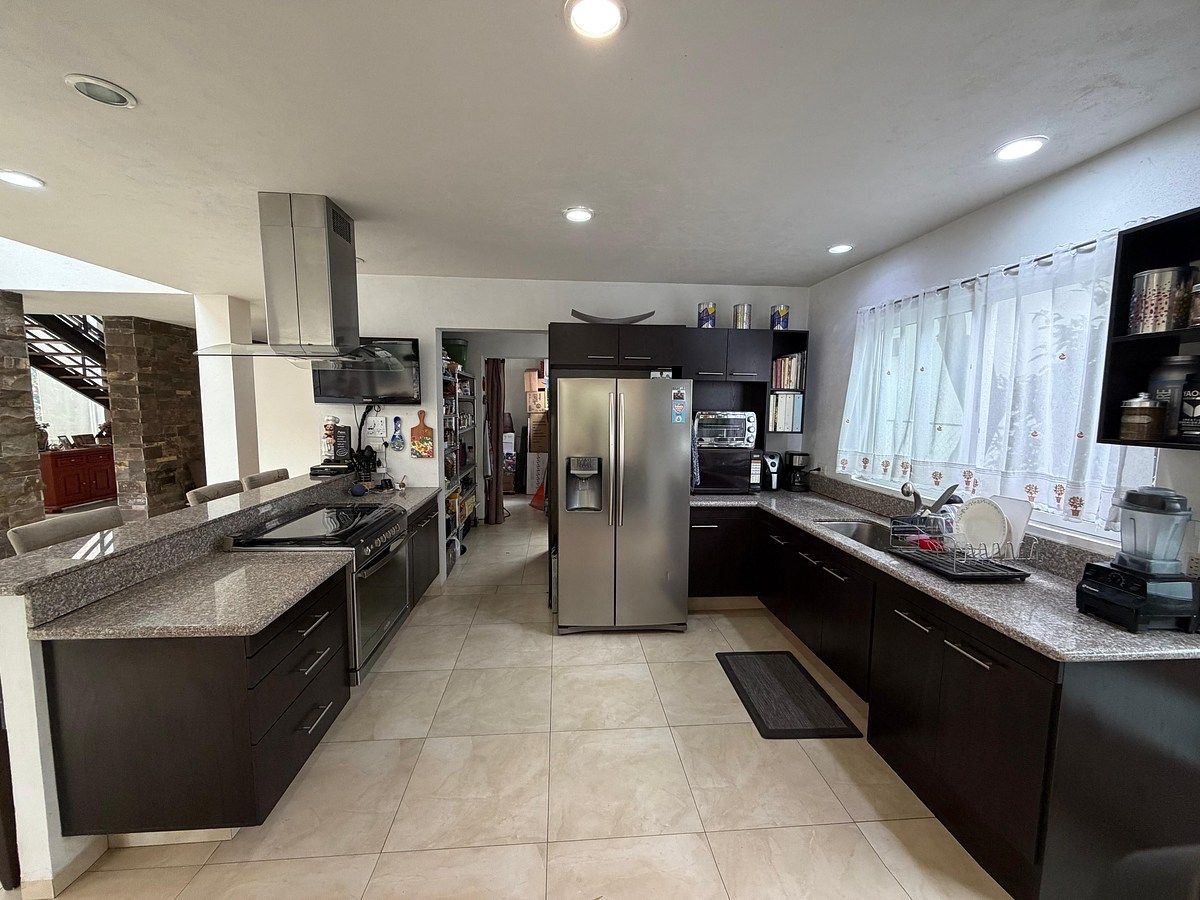 Casa en Jardines de Santa Anita, Tlajomulco de Zúñiga, foto 9 de 38