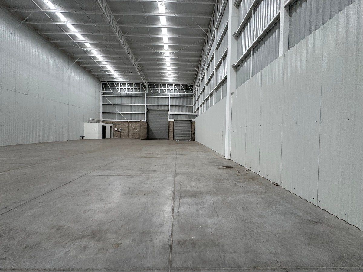 Bodega comercial en Del Fresno 2a. sección, Guadalajara, foto 4 de 16