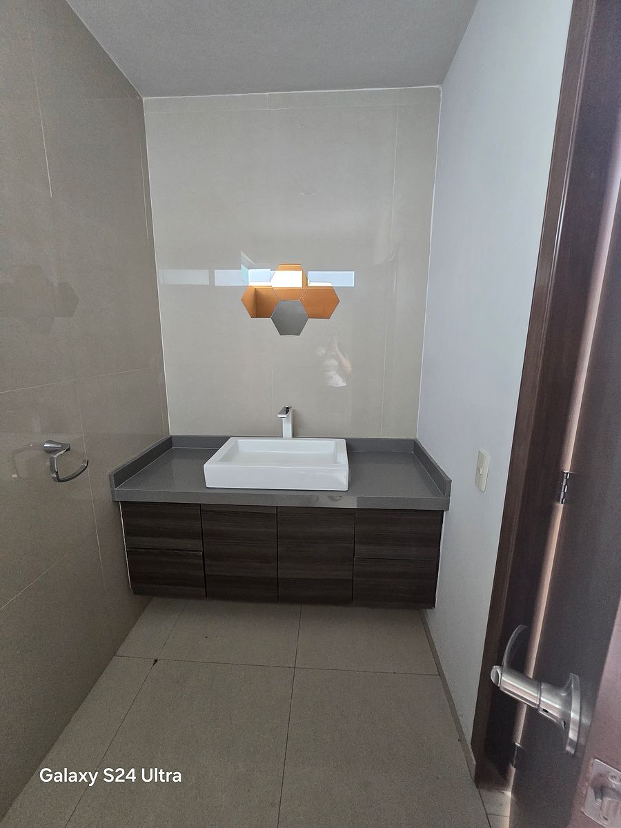 Casa em Bosques Santa Anita, Tlajomulco de Zúñiga, foto 4 de 35