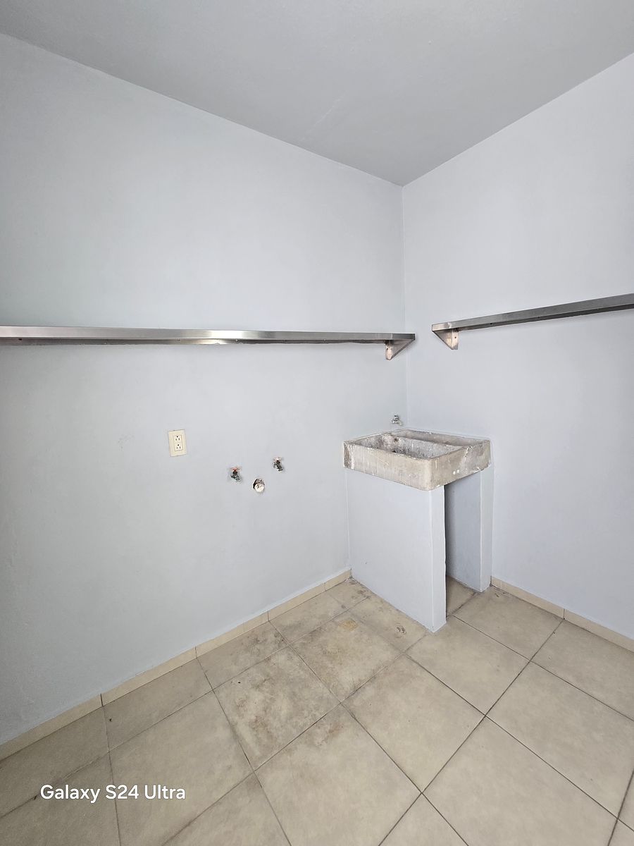 Casa em Bosques Santa Anita, Tlajomulco de Zúñiga, foto 28 de 35