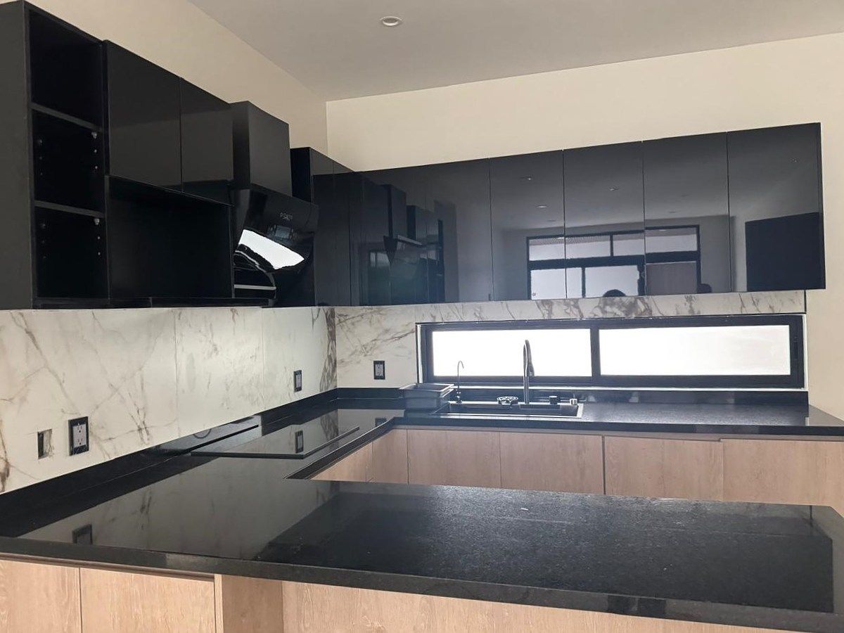 APARTMENT FOR SALE WITH 24 HRS SECURITY, IN RANCHO BLANCO, JILOTZINGO, photo 1 of 11