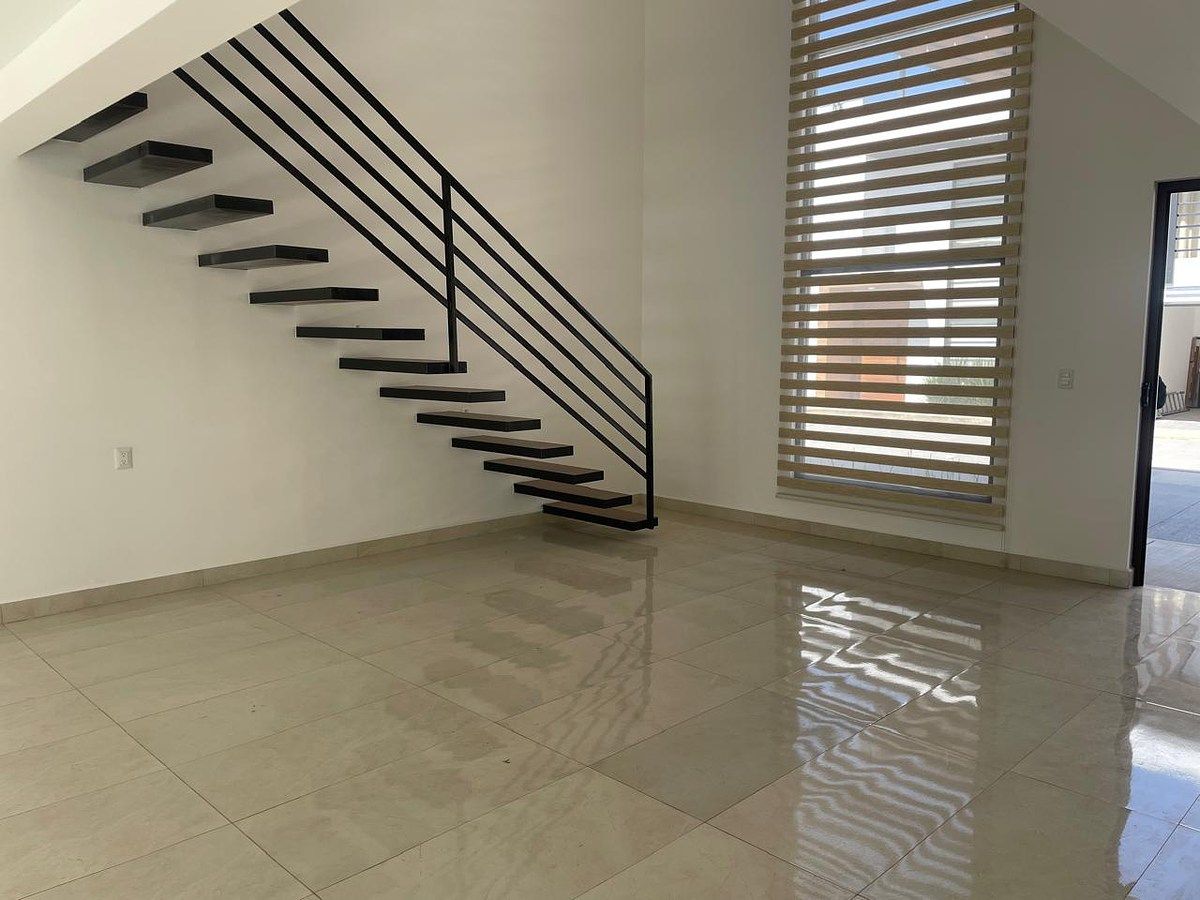 ESCALERAS FLOTANTES, VENTANAL DOBLE ALTURA EN SALA, foto 6 de 22