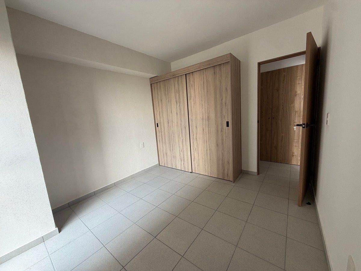 Apartment in Quinta Velarde, Guadalajara, photo 9 of 12
