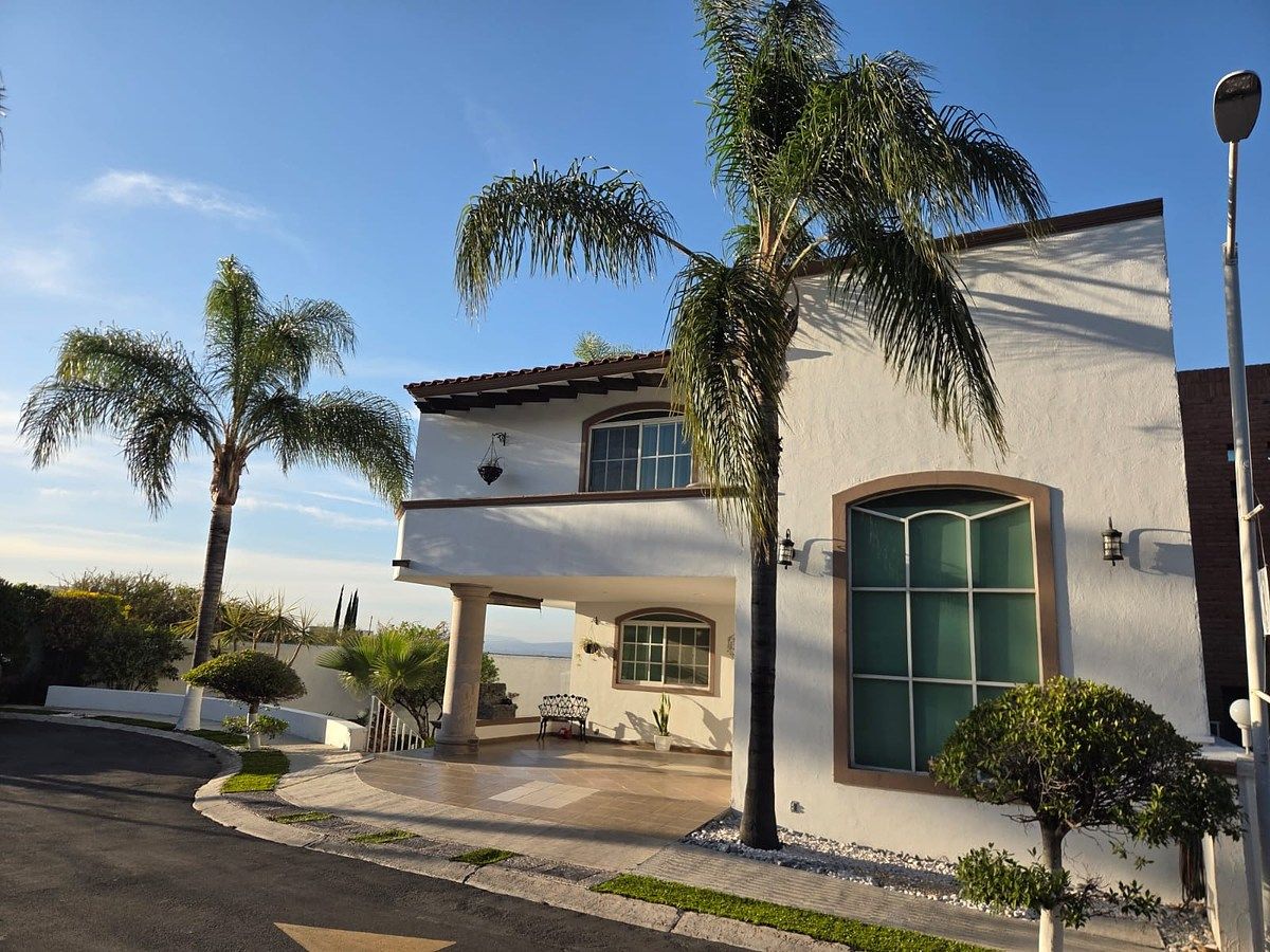 Casa em Claustros de la Corregidora I, Querétaro, foto 2 de 38