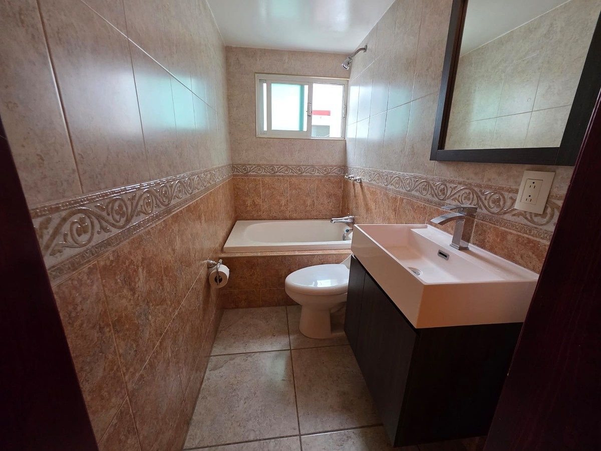 Casa em Presidentes Ejidales, Coyoacán, foto 17 de 42
