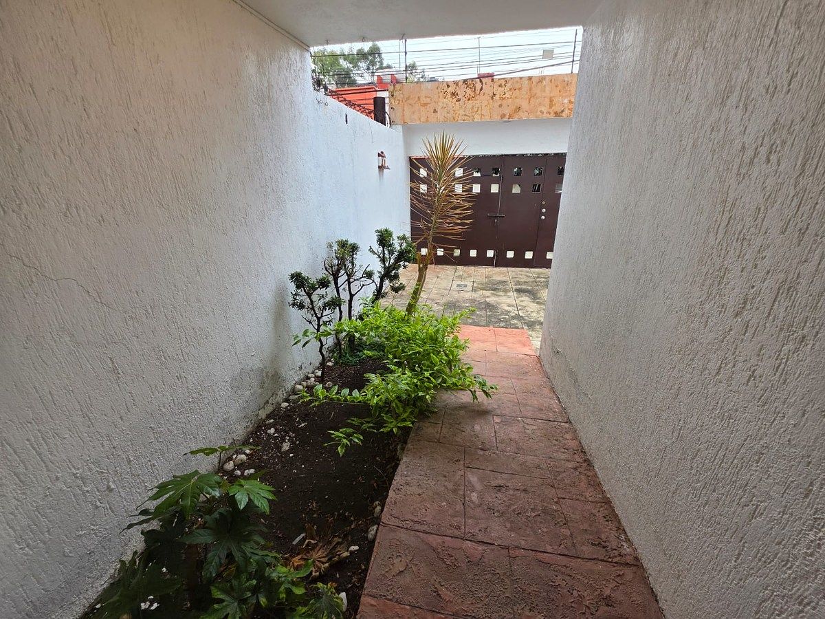 Casa em Presidentes Ejidales, Coyoacán, foto 41 de 42