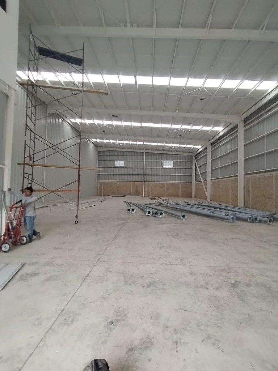 Industrial Building in Ucu, Ucú, photo 3 of 11