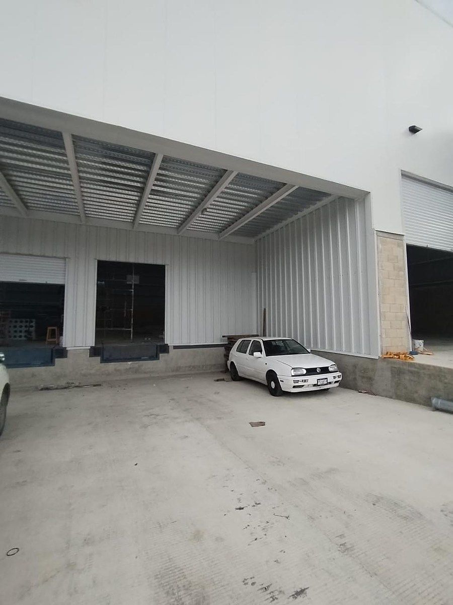 Industrial Building in Ucu, Ucú, photo 6 of 11