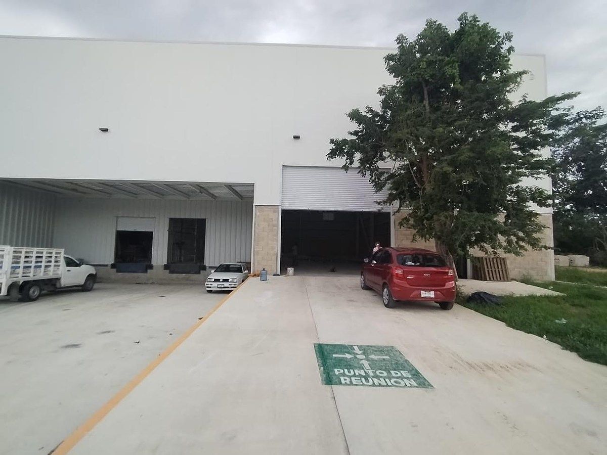 Industrial Building in Ucu, Ucú, photo 7 of 11