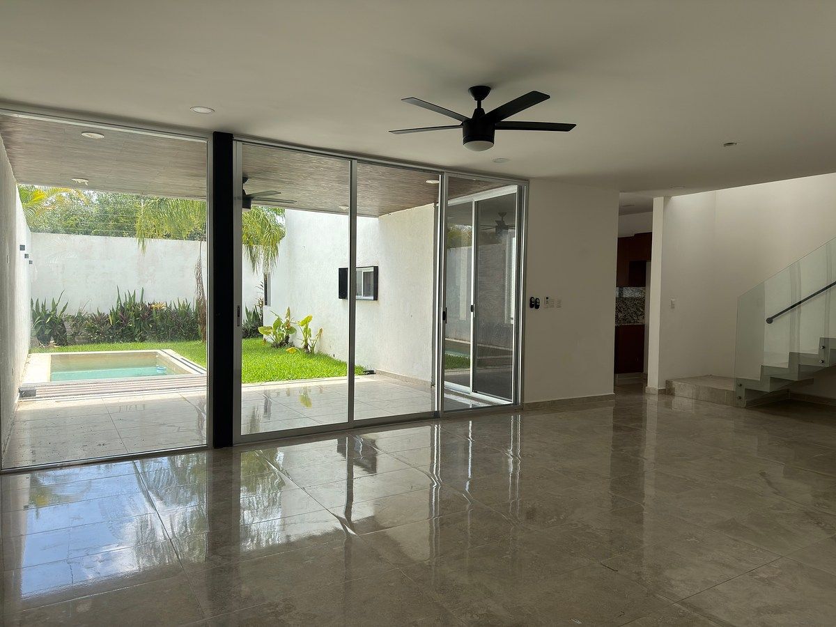 Casa em condomínio fechado em Xcanatún, Mérida, foto 2 de 35