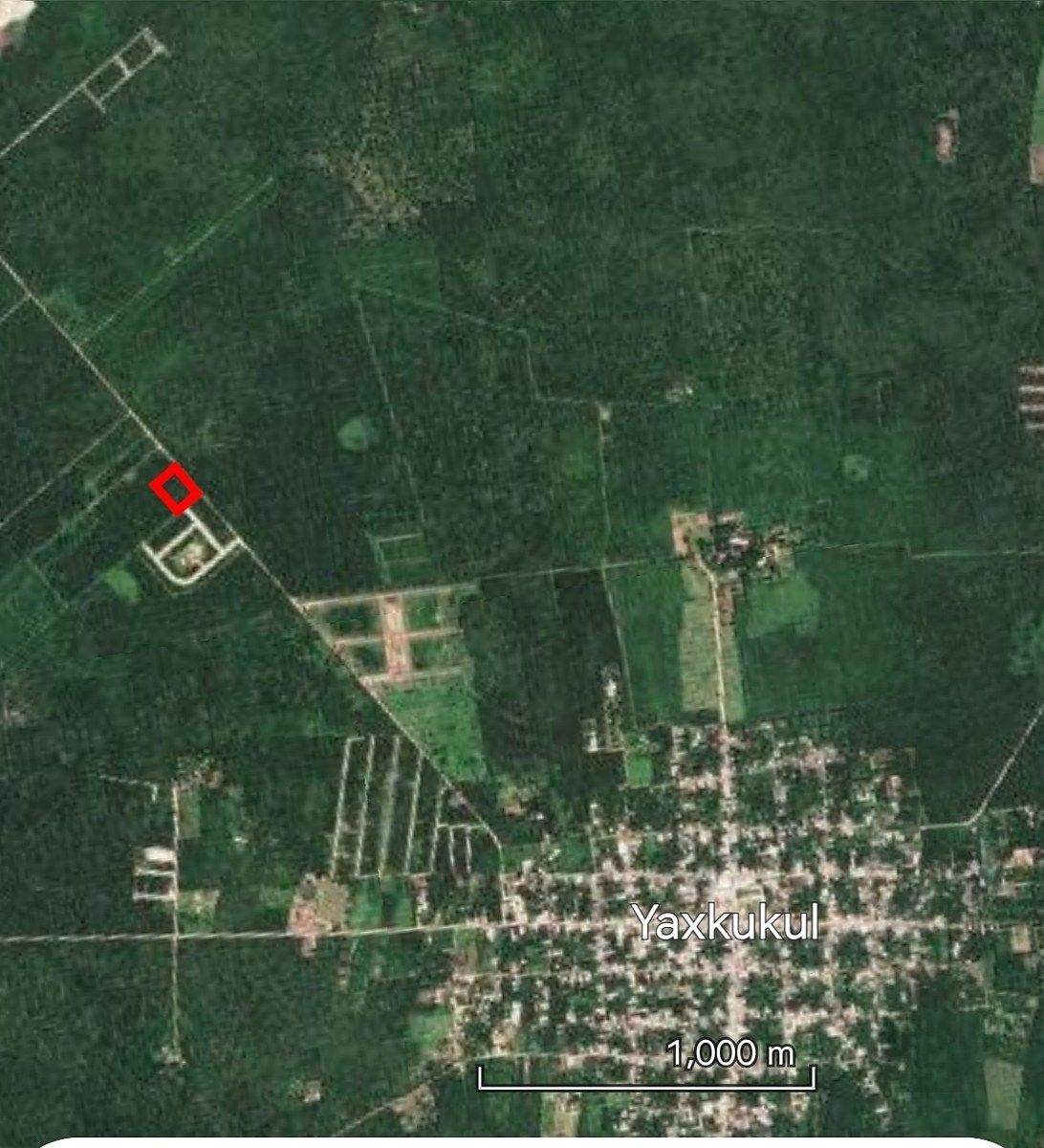 Lote em Yaxkukul, Yaxkukul, foto 3 de 4