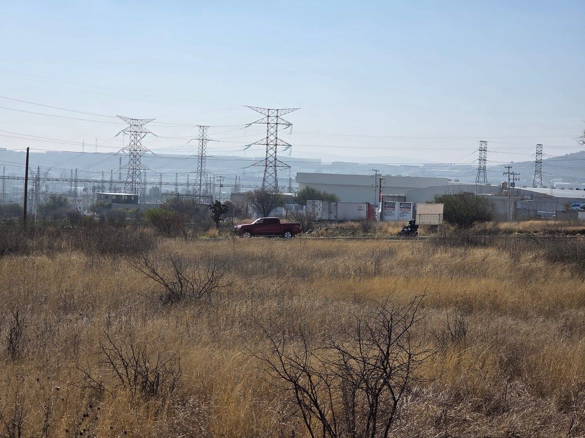 Lote comercial em Real Solare, El Marqués, foto 3 de 20