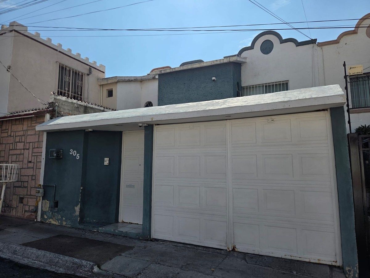 Sale of House in Plazas del Sol, Querétaro, Qro., photo 1 of 30