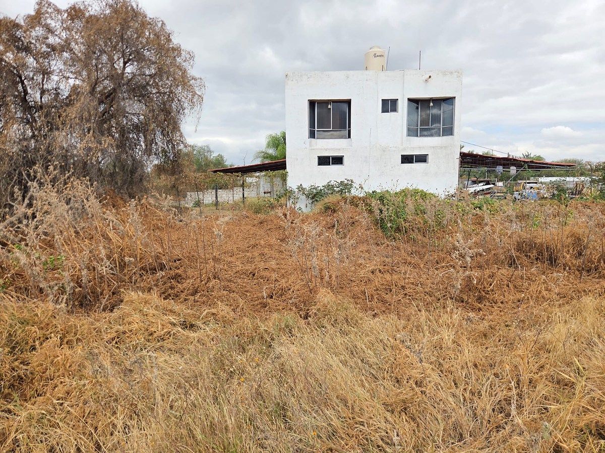 Lote comercial em De la Saca, Corregidora, foto 3 de 11