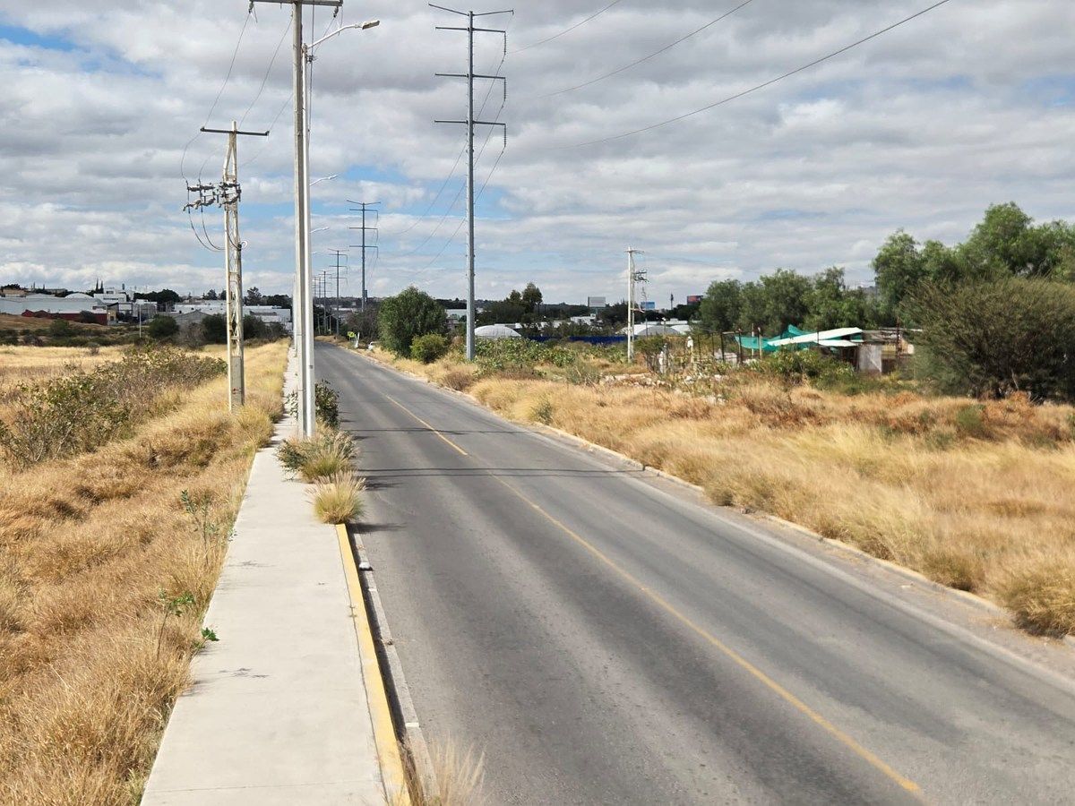 Lote comercial em De la Saca, Corregidora, foto 7 de 11