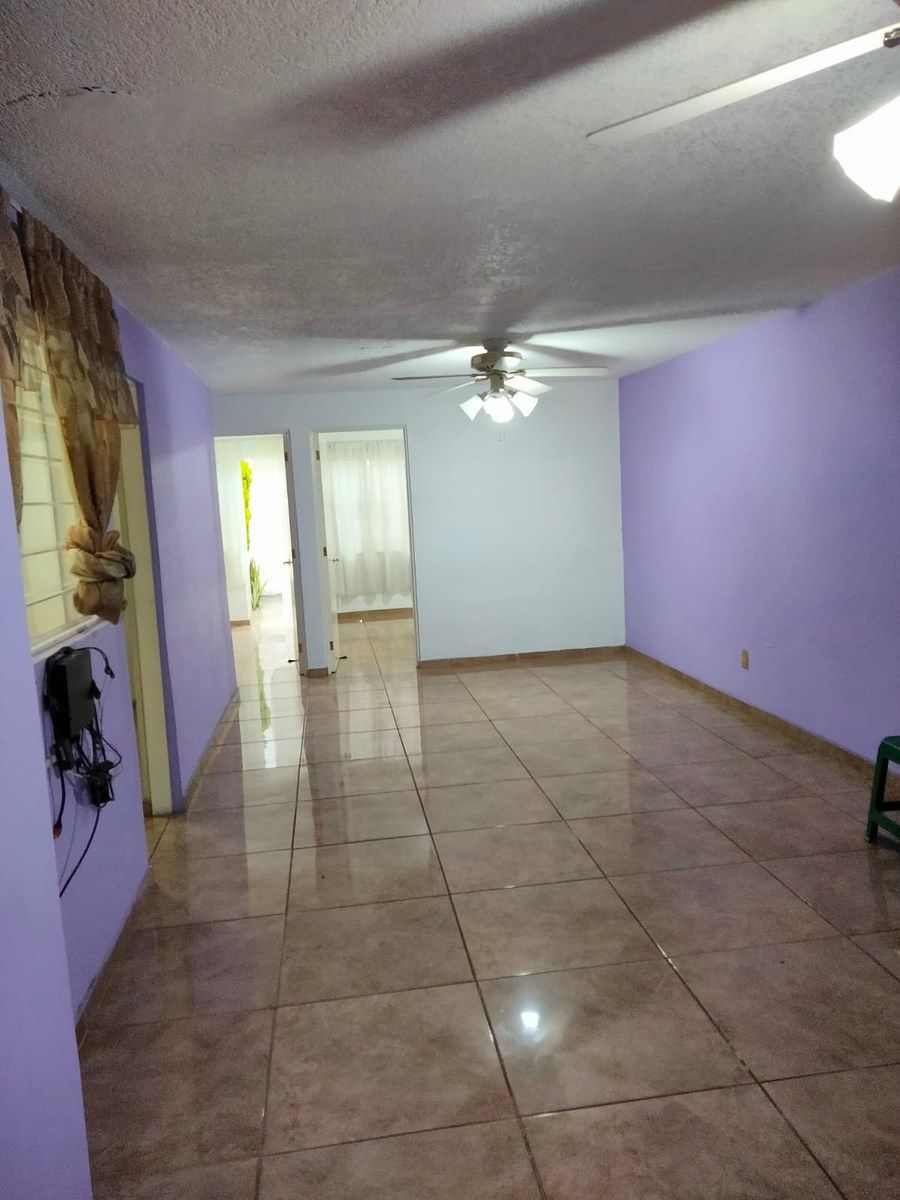 Casa en renta | Excelente ubicación a media cuadra del Estadio Jalisco, foto 1 de 9