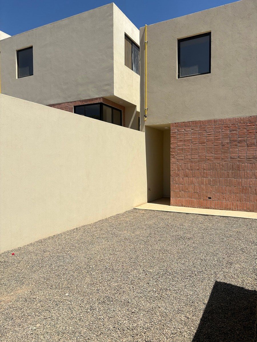 Casa en Las Lomitas, Ensenada, foto 2 de 18