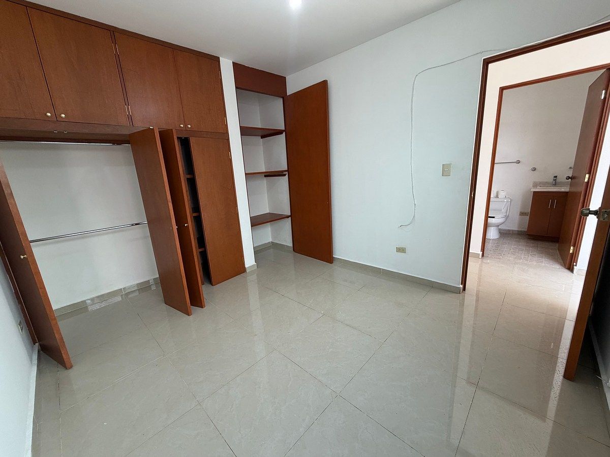 Casa em Hacienda las Trojes, Corregidora, foto 14 de 18