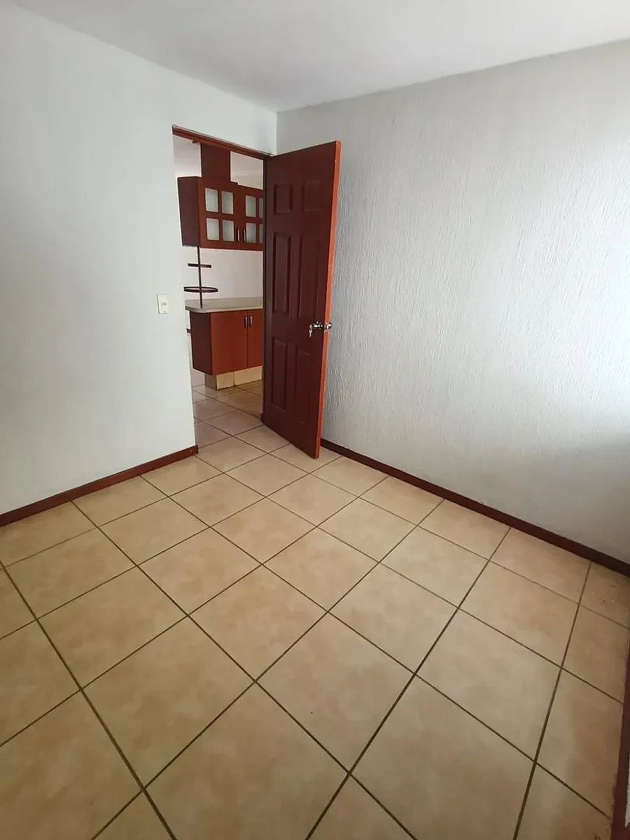 Casa em Real Del Bosque, Zapopan, foto 6 de 16